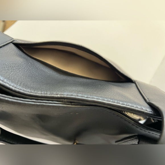 Radley London - Black Baylis Road Leather Multi-Way Purse - Picture 9 of 16